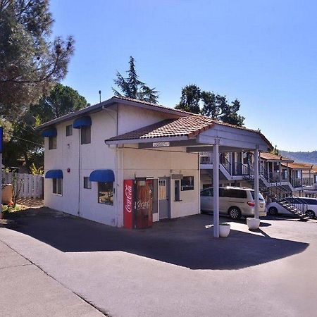 Americas Best Value Inn&Suites Clearlake Exterior foto