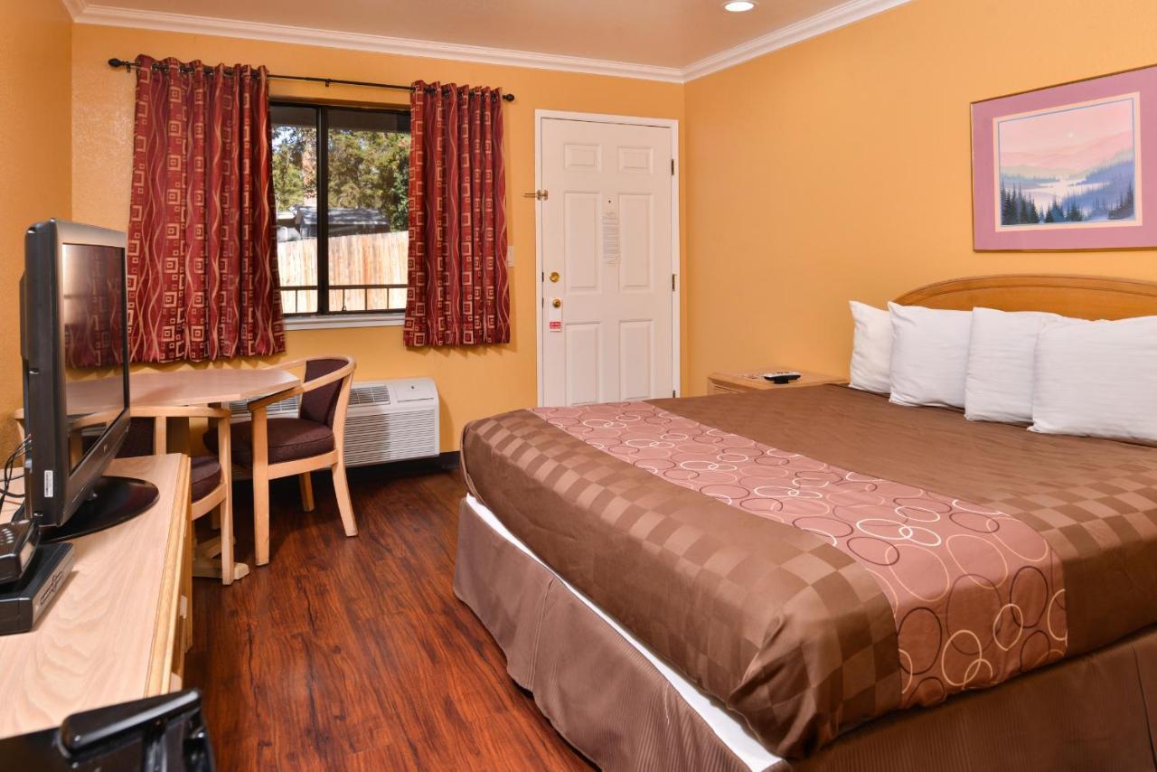 Americas Best Value Inn&Suites Clearlake Exterior foto